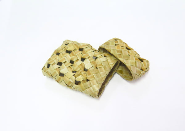 Palm Pocket with Holes